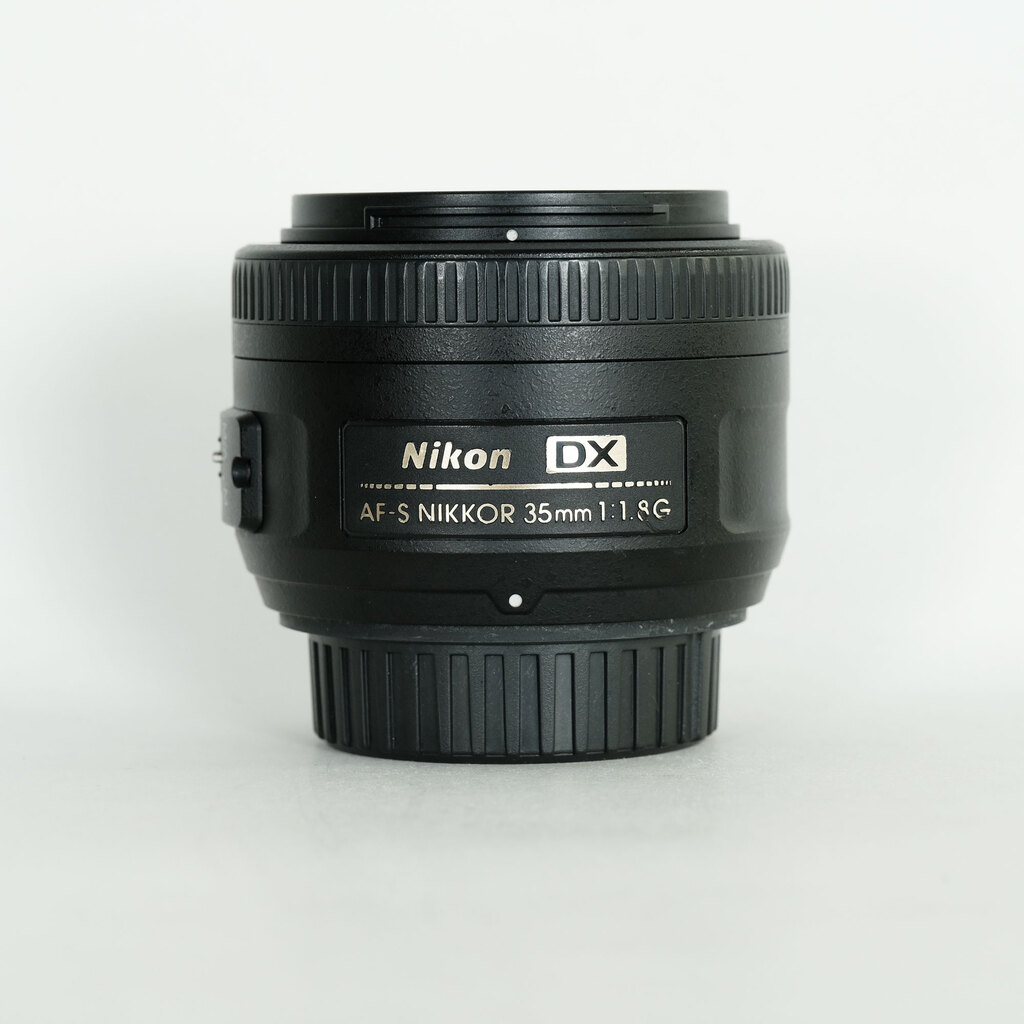 Nikon AF-S DX NIKKOR 35mm f/1.8G