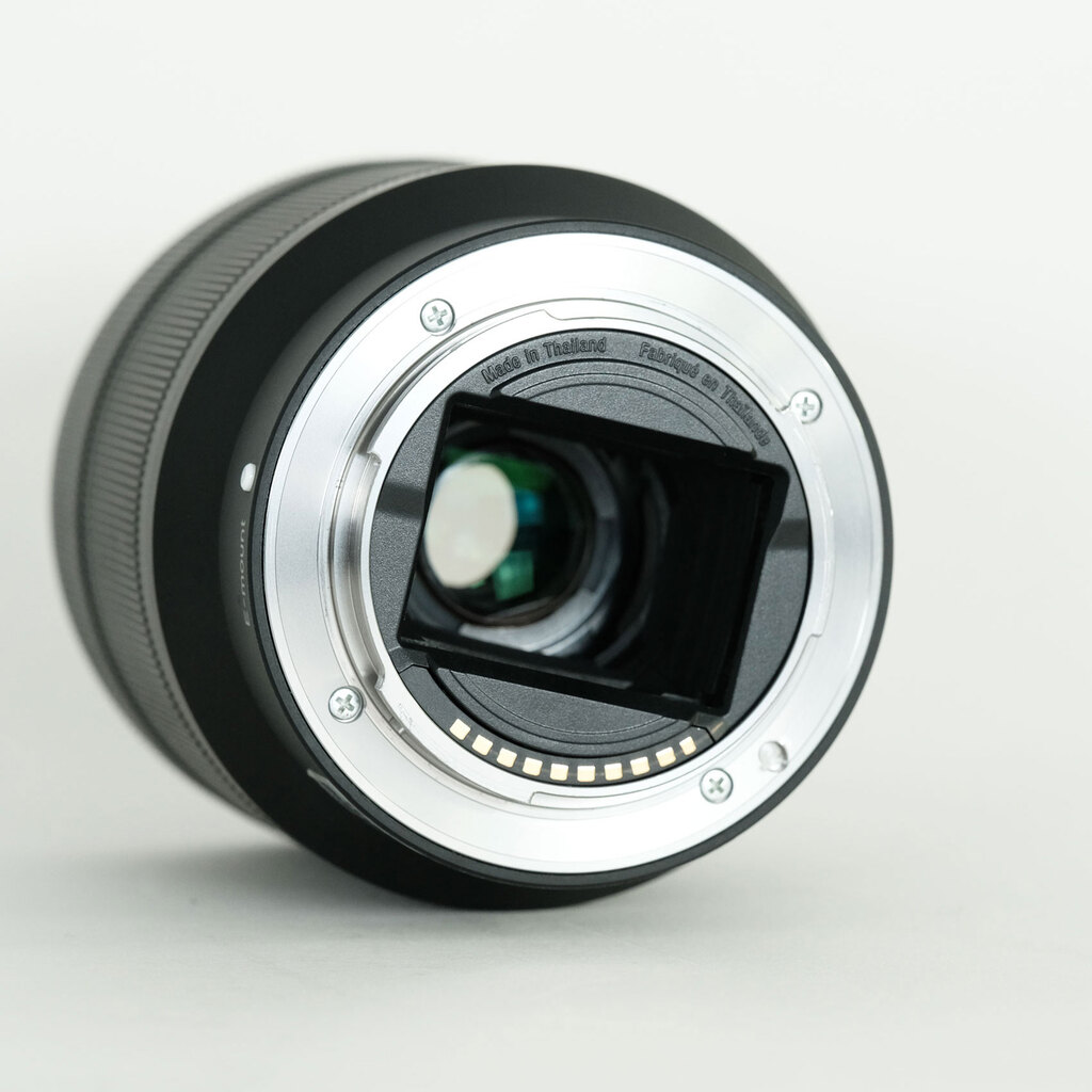 SONY FE 28-70mm F3.5-5.6 OSS SEL2870 SONY FE 28-70mm F3.5-5.6 OSS SEL2870