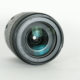 Canon EF-S18-135mm F3.5-5.6 IS USM