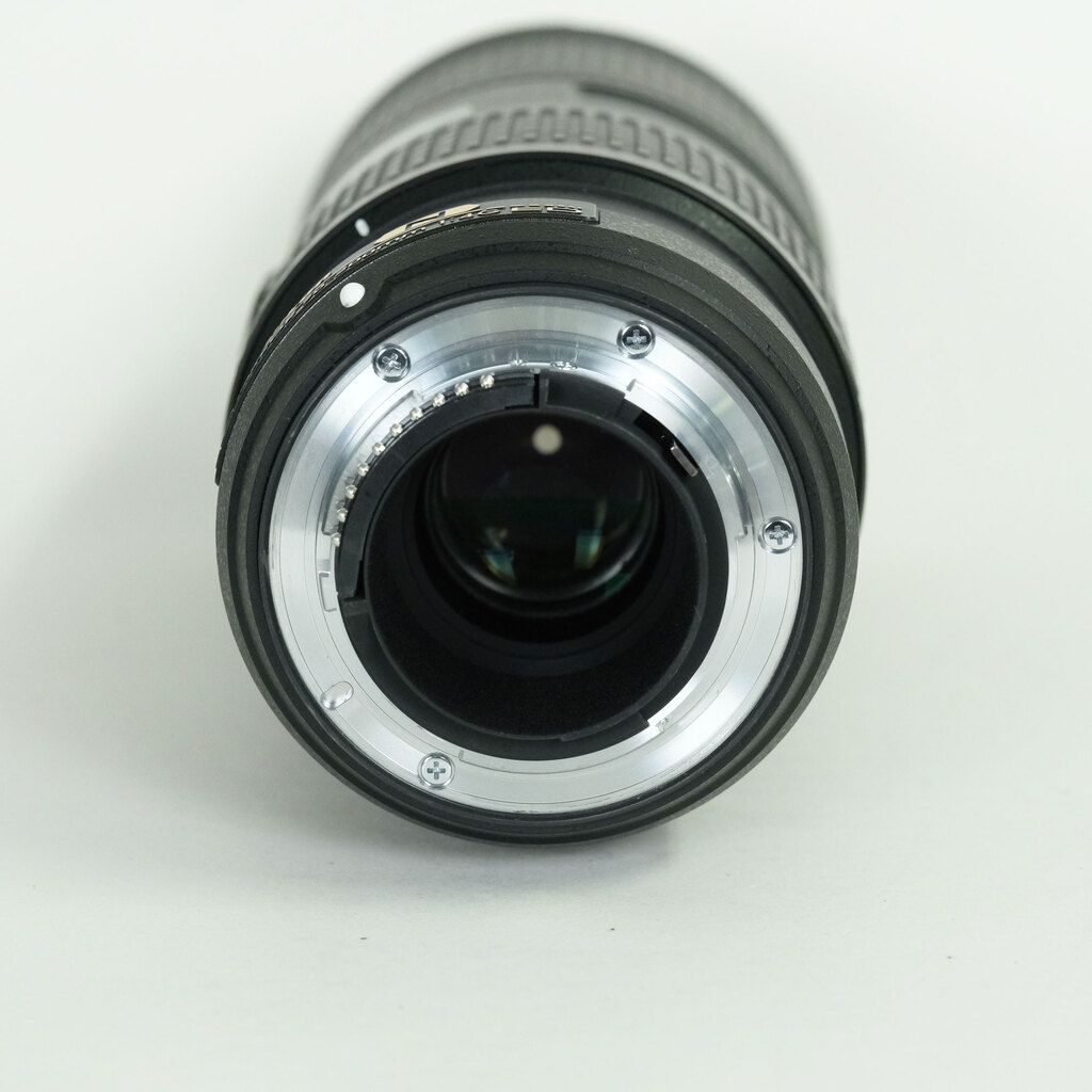 Nikon AF-S NIKKOR 70-200mm f/4G ED VR Nikon AF-S NIKKOR 70-200mm f/4G ED VR