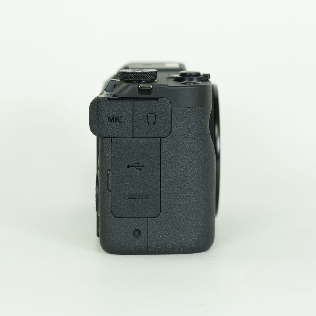 Canon PowerShot V1 Canon PowerShot V1