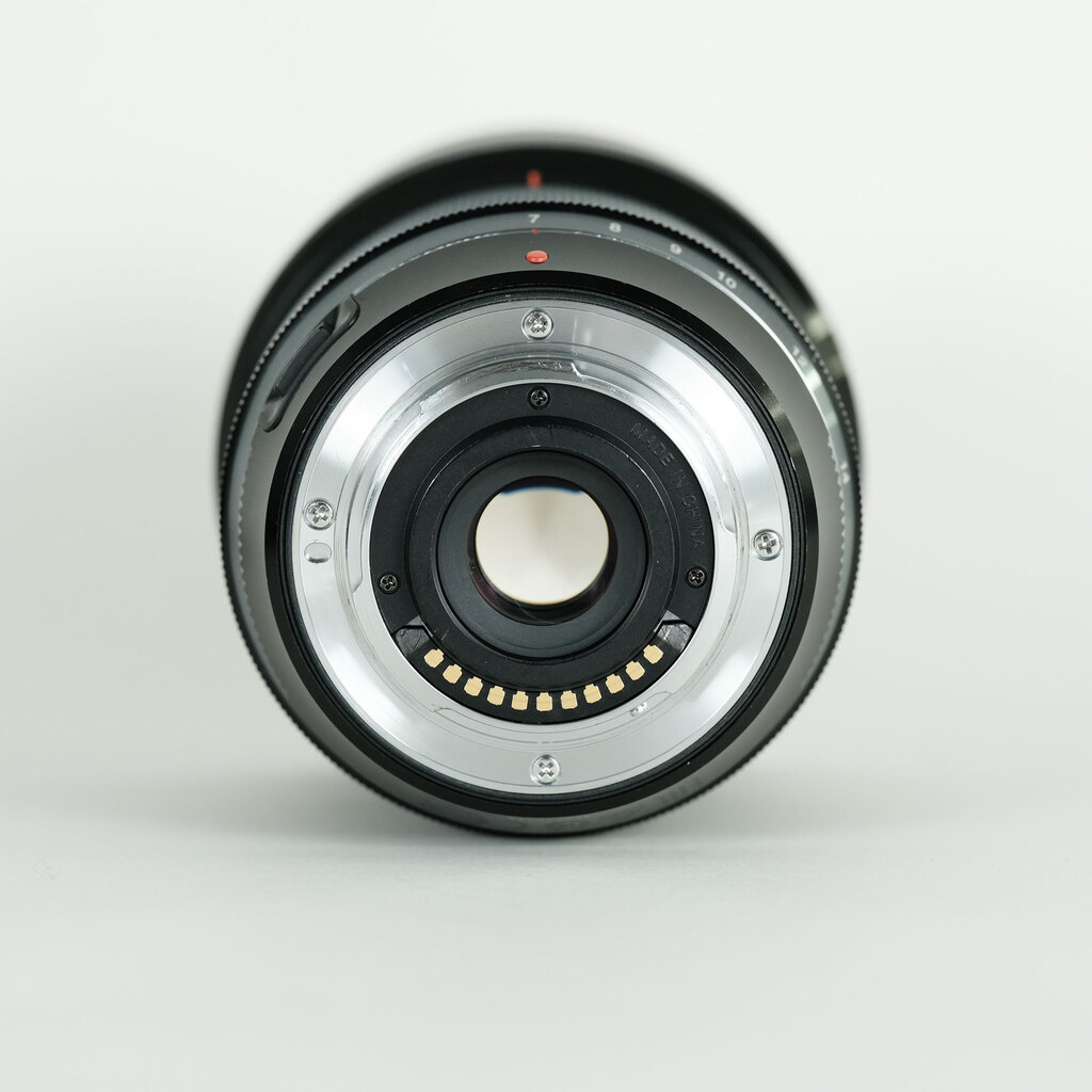 OLYMPUS M.ZUIKO DIGITAL ED 7-14mm F2.8 PRO OLYMPUS M.ZUIKO DIGITAL ED 7-14mm F2.8 PRO