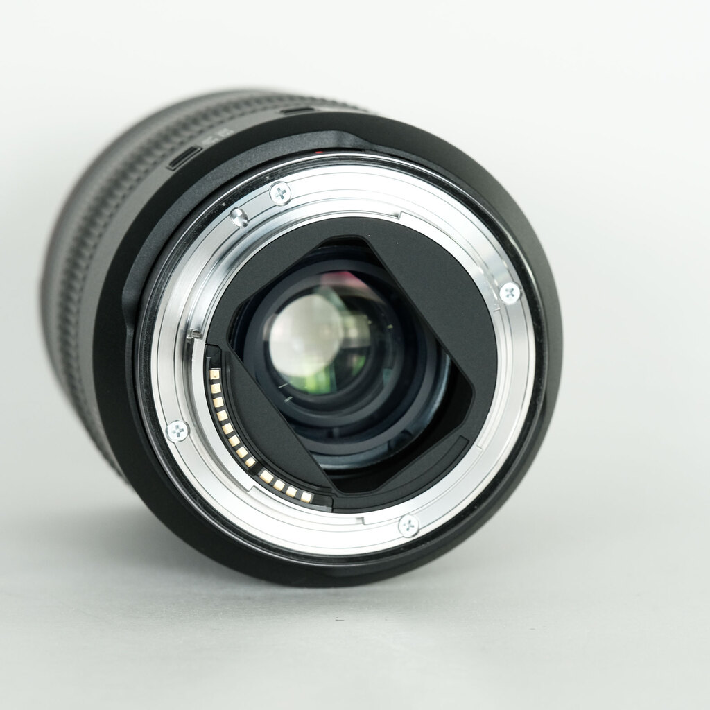 Canon RF24-105mm F4 L IS USM