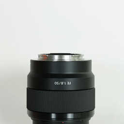 SONY FE 50mm F1.8 SEL50F18F