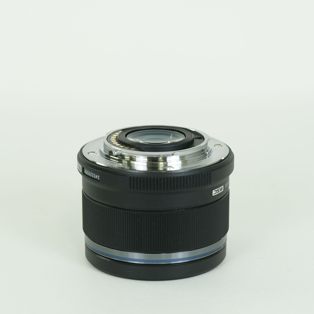 OLYMPUS M.ZUIKO DIGITAL 25mm F1.8 OLYMPUS M.ZUIKO DIGITAL 25mm F1.8