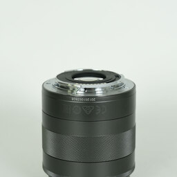 Canon EF-M18-55mm F3.5-5.6 IS STM