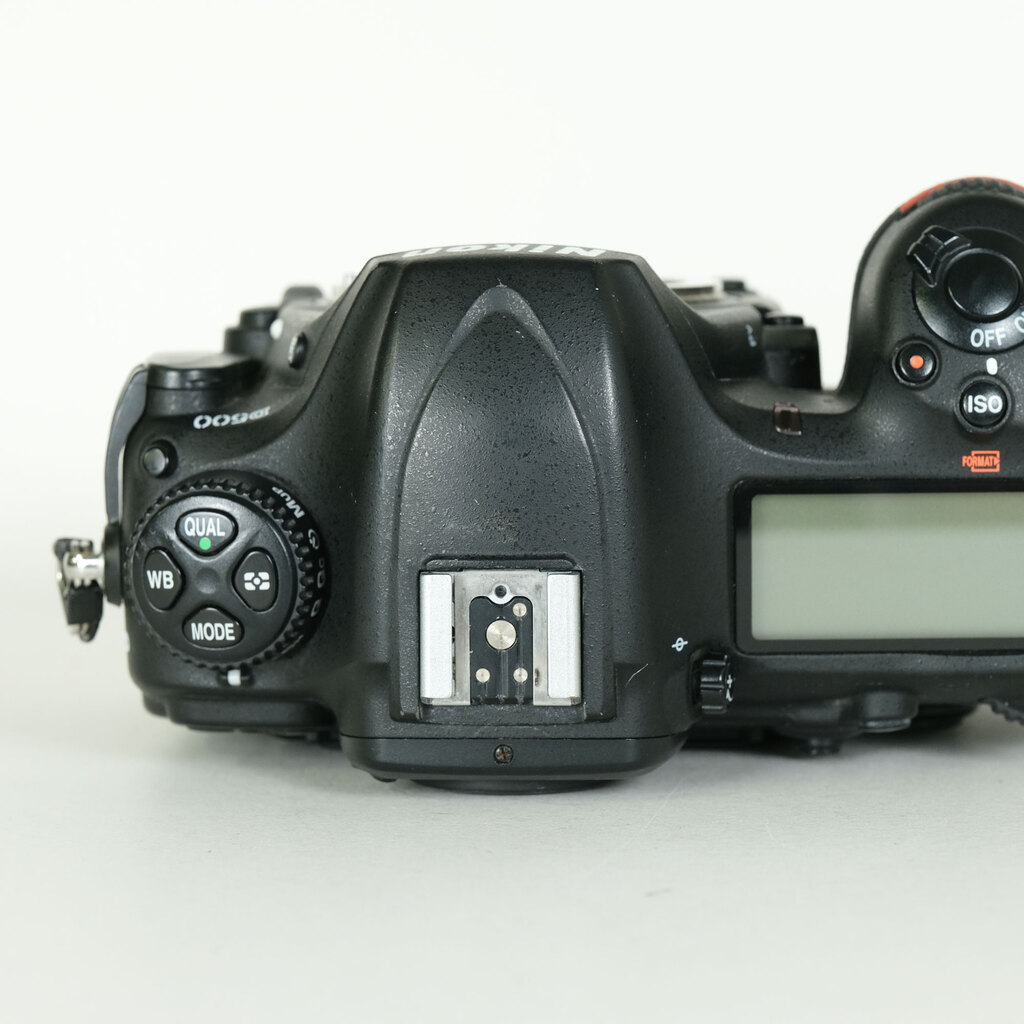 Nikon D500