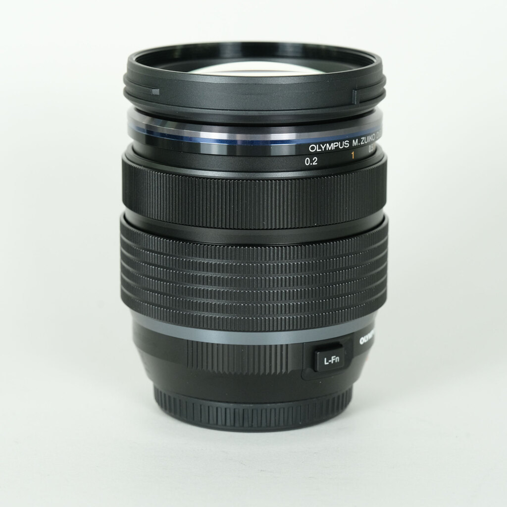 OLYMPUS M.ZUIKO DIGITAL ED 12-40mm F2.8 PRO