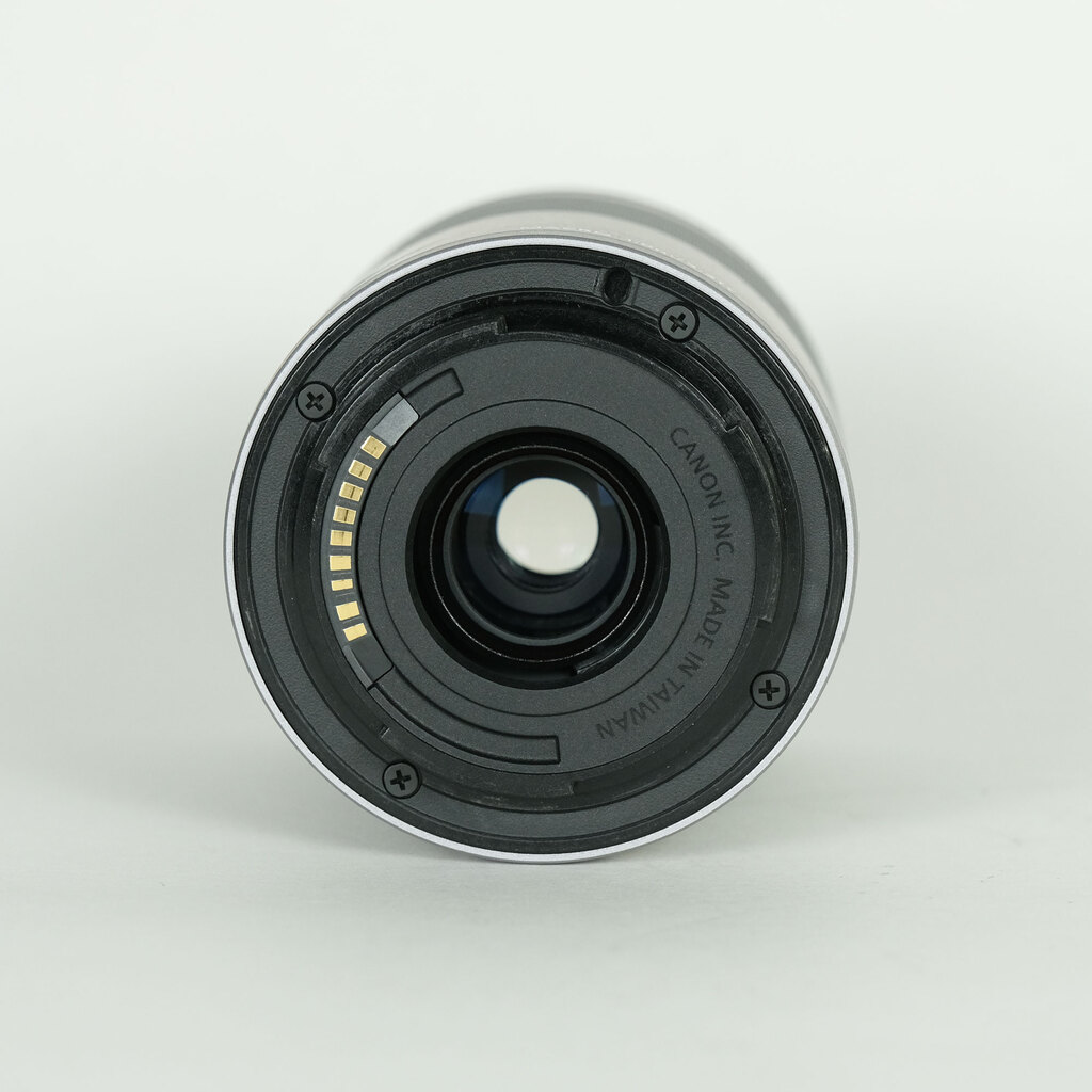 Canon EF-M55-200mm F4.5-6.3 IS STM シルバー