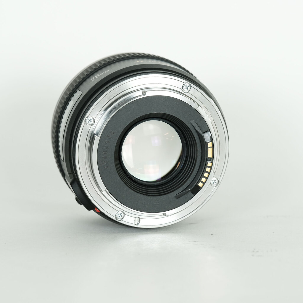Canon EF28mm F1.8 USM