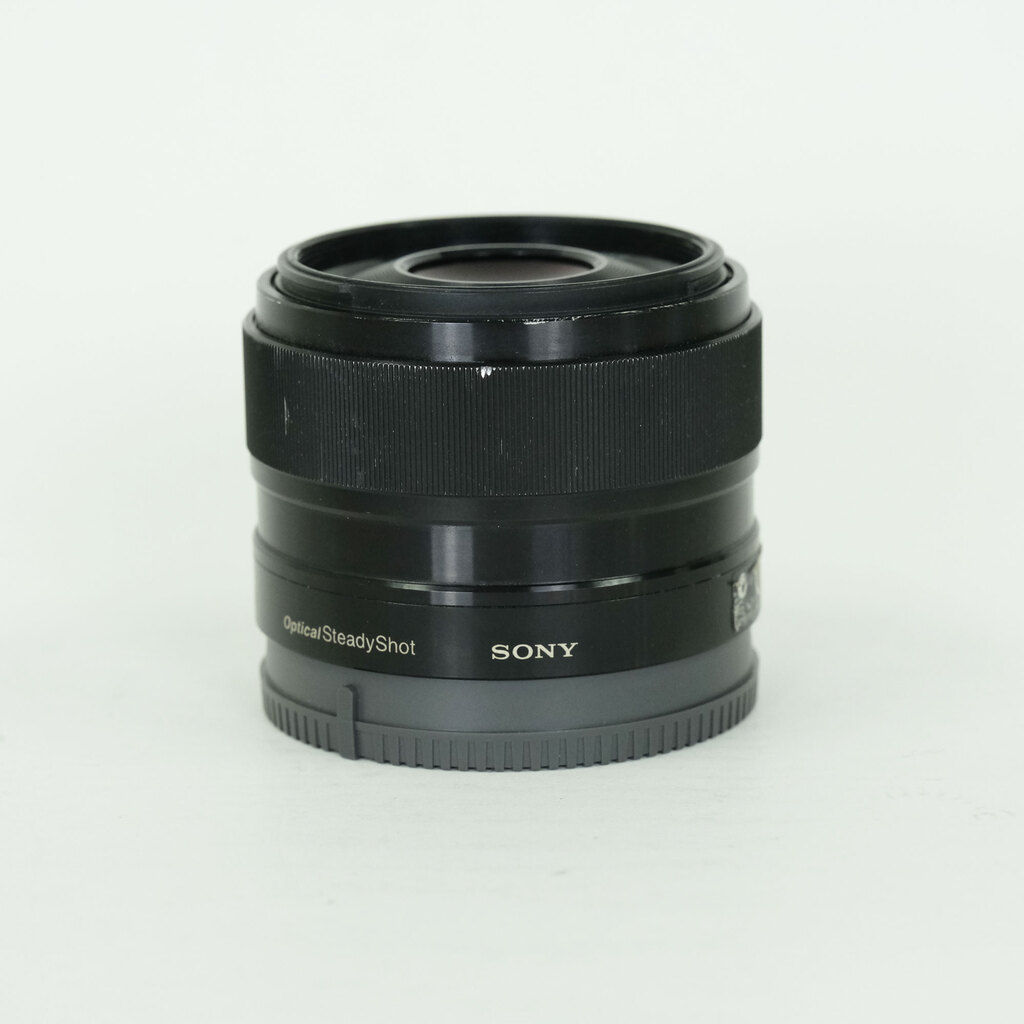 SONY E 35mm F1.8 OSS SEL35F18