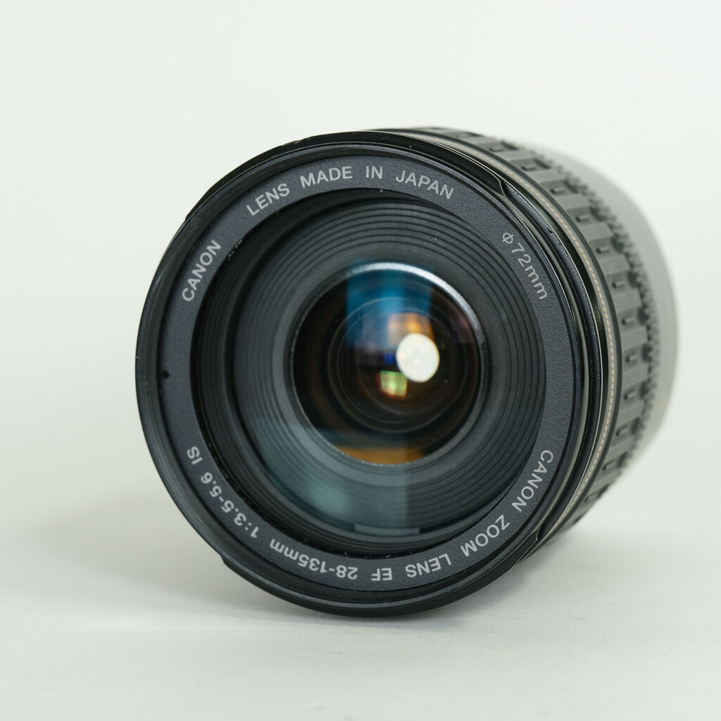 Canon EF28-135mm F3.5-5.6 IS USM