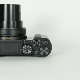 Panasonic LUMIX DC-TX2 ブラック