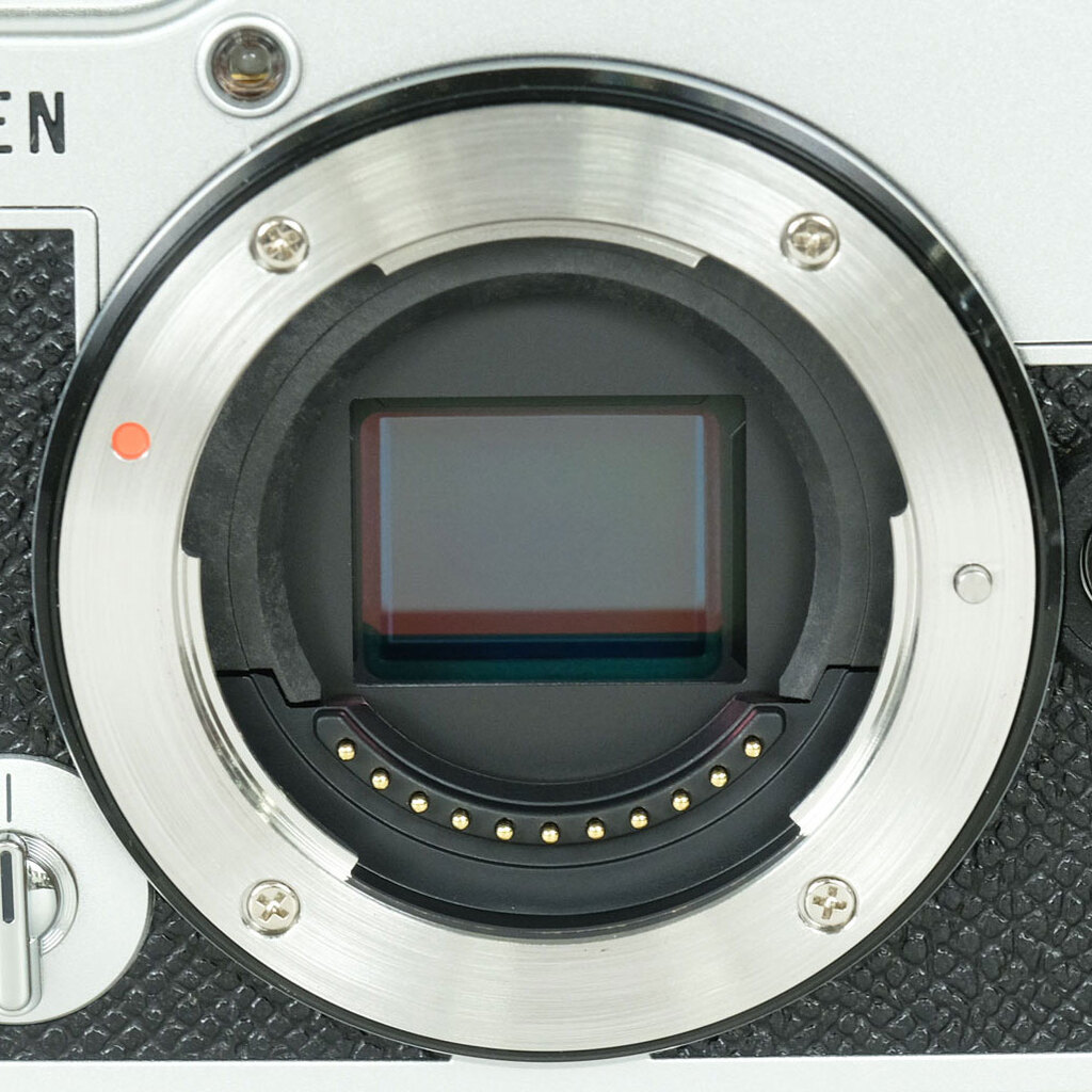 OLYMPUS PEN E-P7
