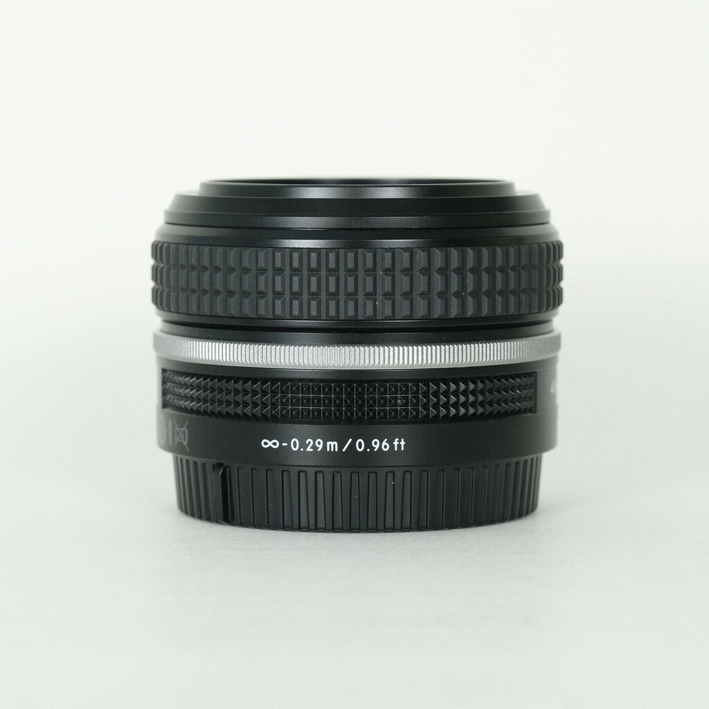 Nikon NIKKOR Z 40mm f/2 [Special Edition]