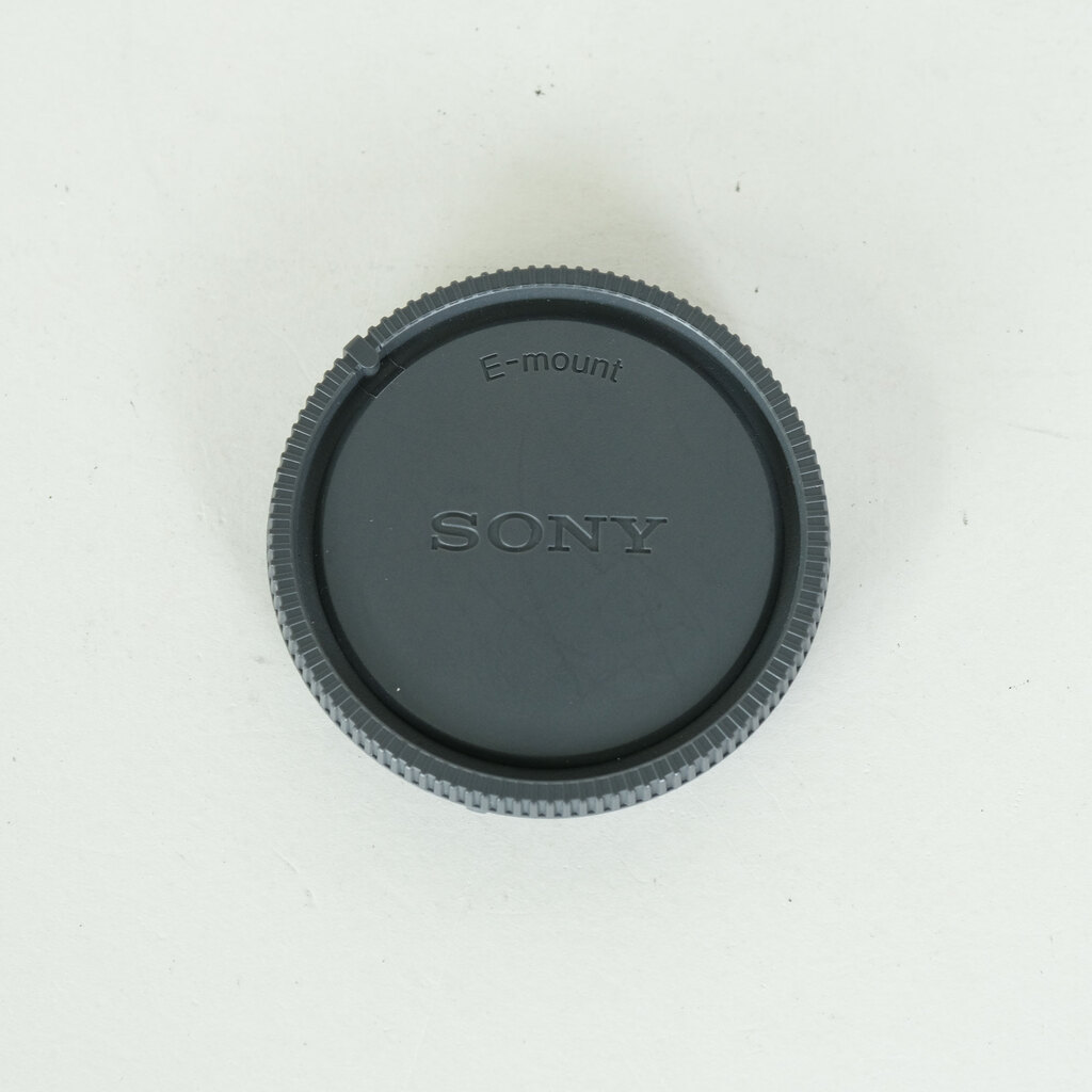 SONY FE 28-70mm F3.5-5.6 OSS SEL2870
