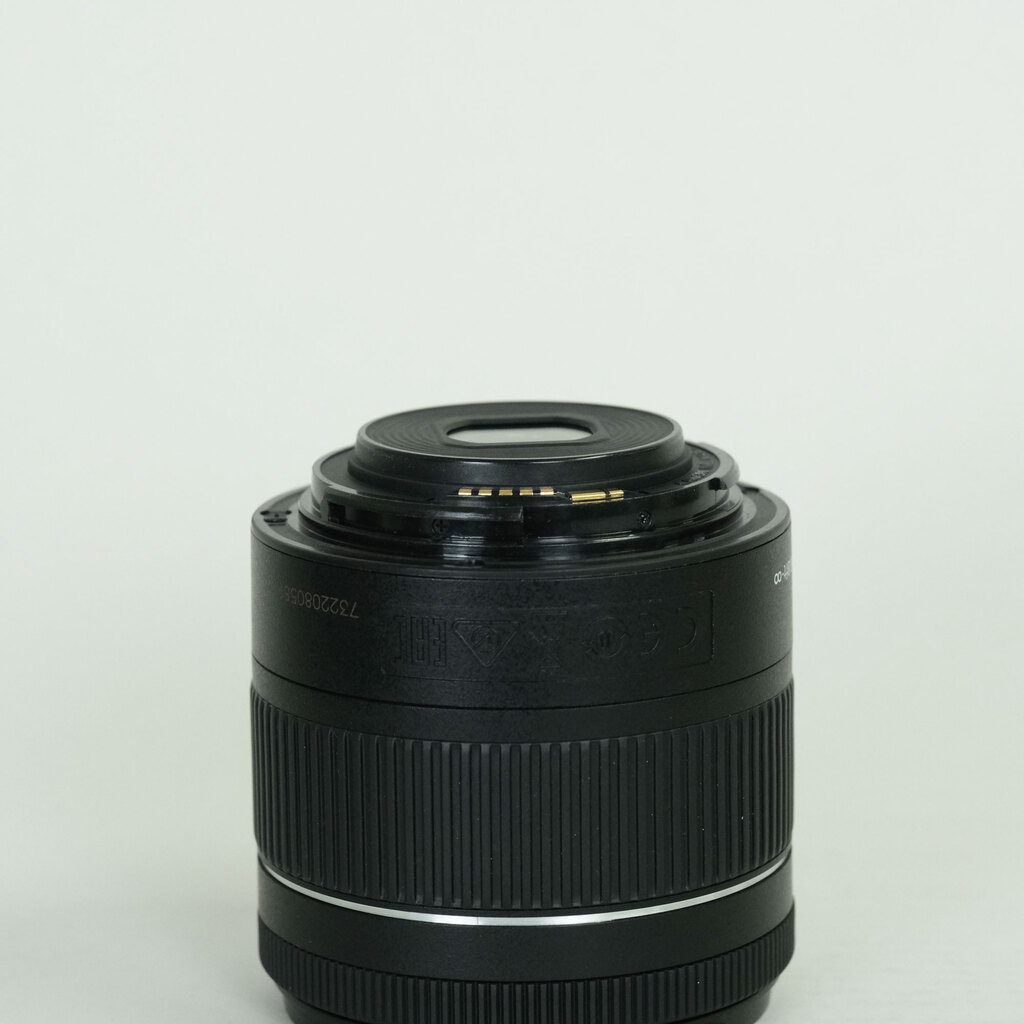 Canon EF-S18-55mm F4-5.6 IS STM