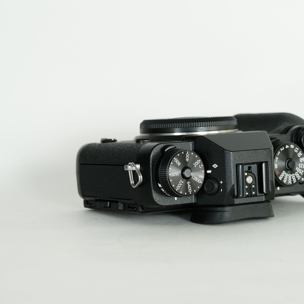 FUJIFILM X-T2 FUJIFILM X-T2