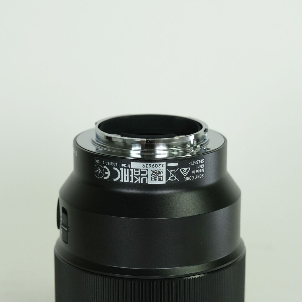 SONY FE 85mm F1.8 SEL85F18