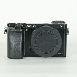 SONY α6000(ILCE-6000) SONY α6000(ILCE-6000)