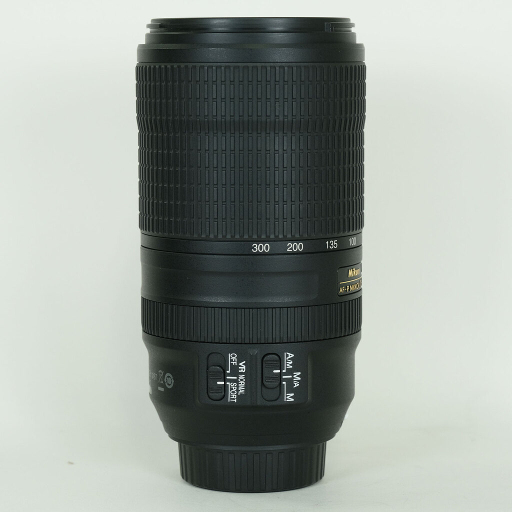 Nikon AF-P NIKKOR 70-300mm f/4.5-5.6E ED VR Nikon AF-P NIKKOR 70-300mm f/4.5-5.6E ED VR