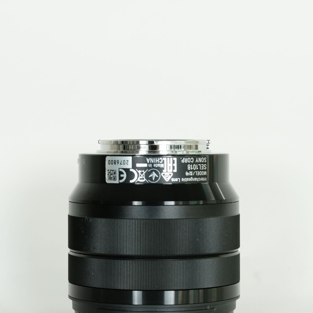 SONY E 10-18mm F4 OSS SEL1018