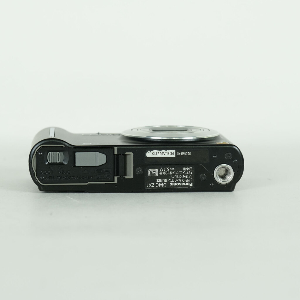 Panasonic LUMIX DMC-ZX1-K ブラックの出品 | ONE SCENE（ワンシーン）