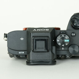 SONY α7 IV(ILCE-7M4) SONY α7 IV(ILCE-7M4)