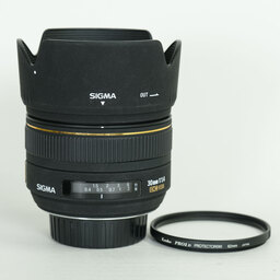 SIGMA 30mm F1.4EX DC HSM (ニコンF用) SIGMA 30mm F1.4EX DC HSM (ニコンF用)