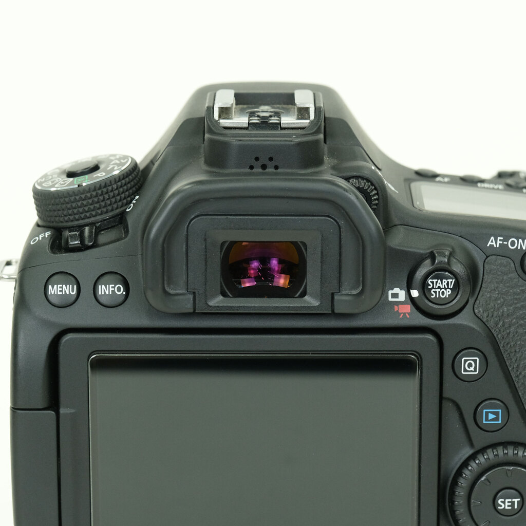 Canon EOS 80D Canon EOS 80D