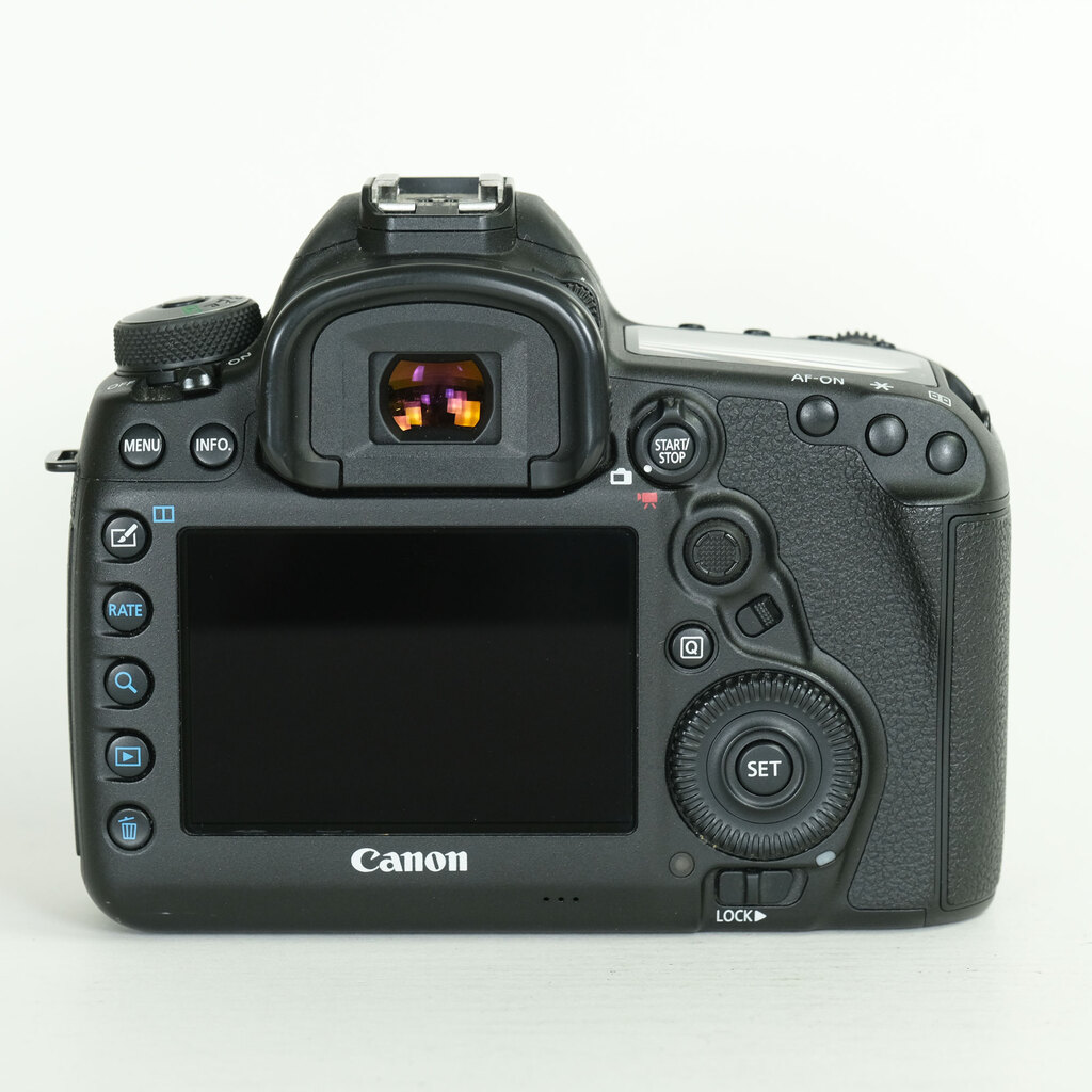 Canon EOS 5D Mark IV Canon EOS 5D Mark IV