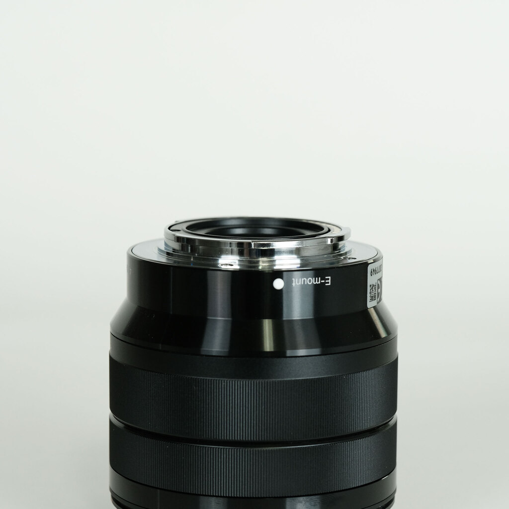 SONY E 10-18mm F4 OSS SEL1018