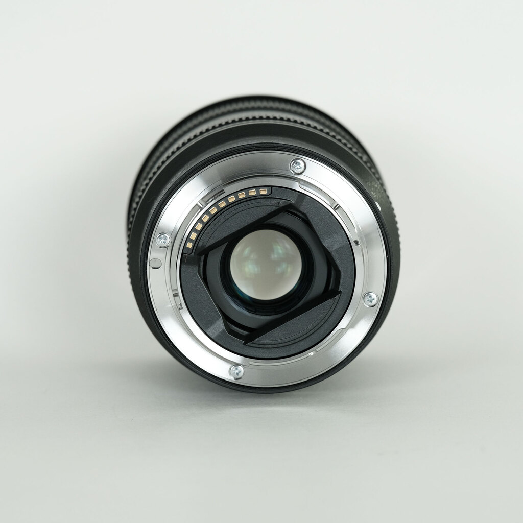 SONY FE 20mm F1.8 G SEL20F18G