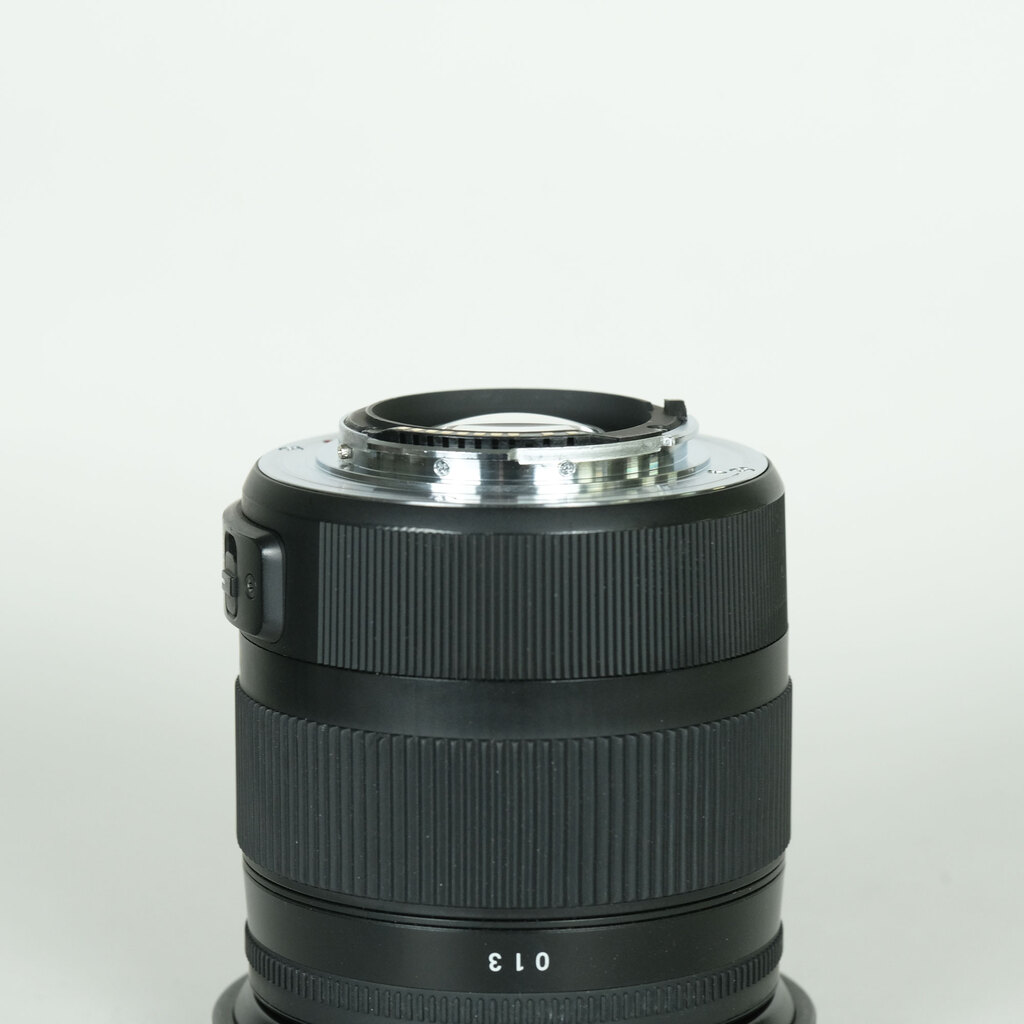 SIGMA Contemporary 17-70mm F2.8-4 DC MACRO OS HSM (シグマSA用)