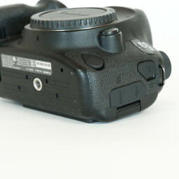 Canon EOS 6D Mark II