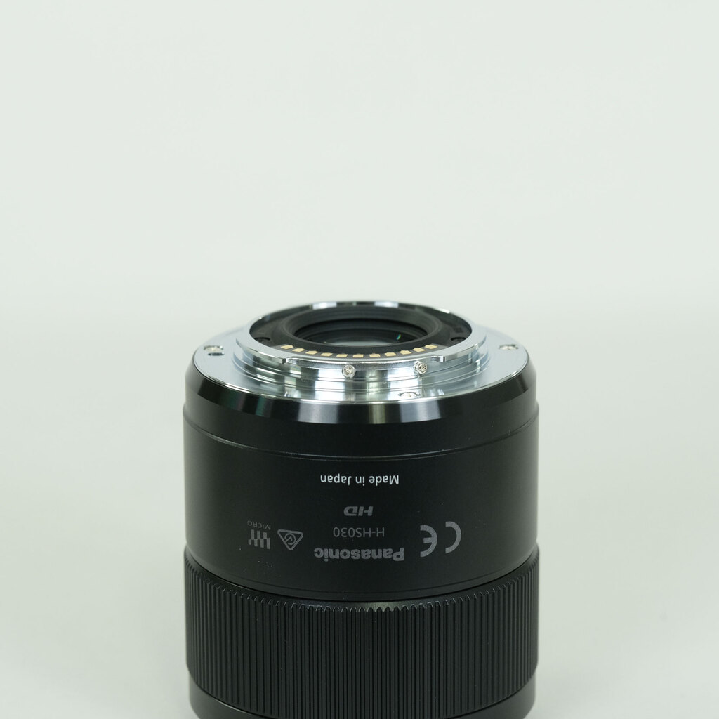 Panasonic LUMIX G MACRO 30mm F2.8 ASPH. MEGA O.I.S.