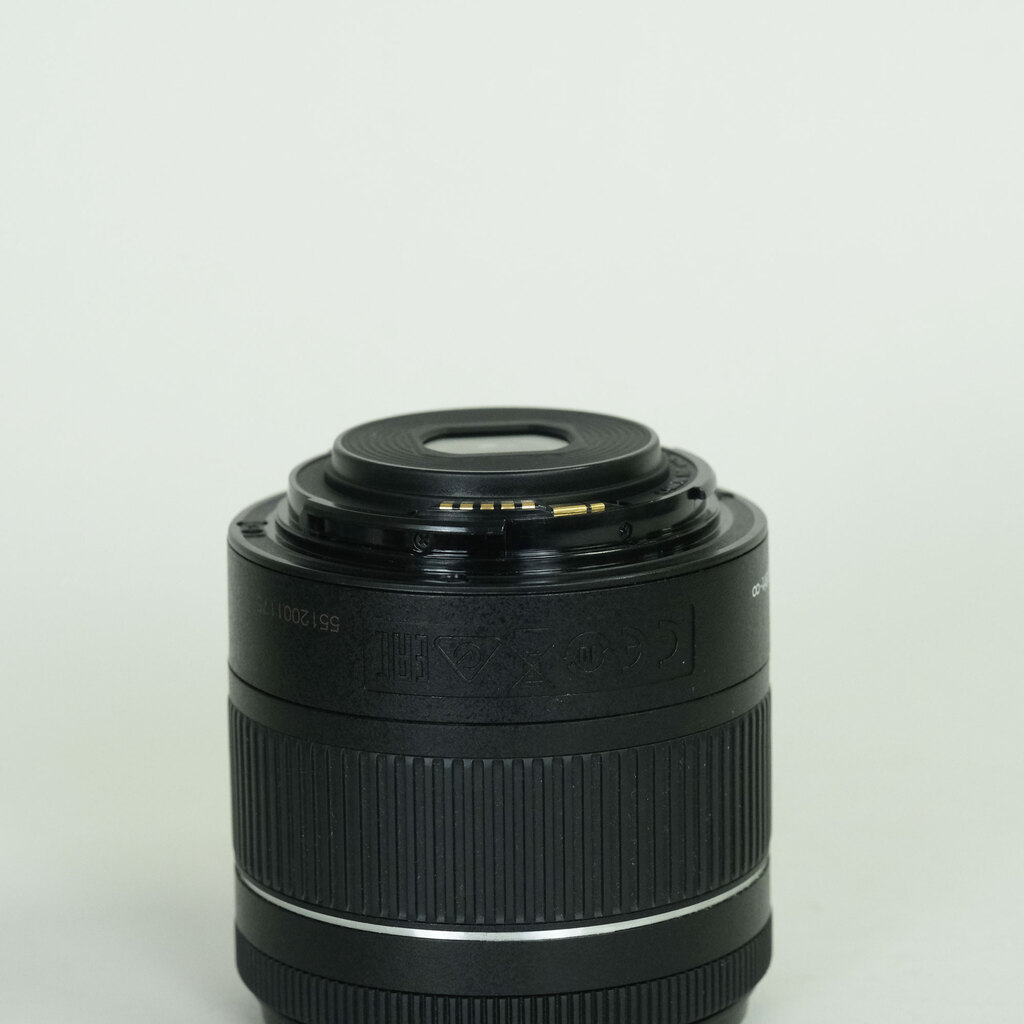 Canon EF-S18-55mm F4-5.6 IS STM Canon EF-S18-55mm F4-5.6 IS STM