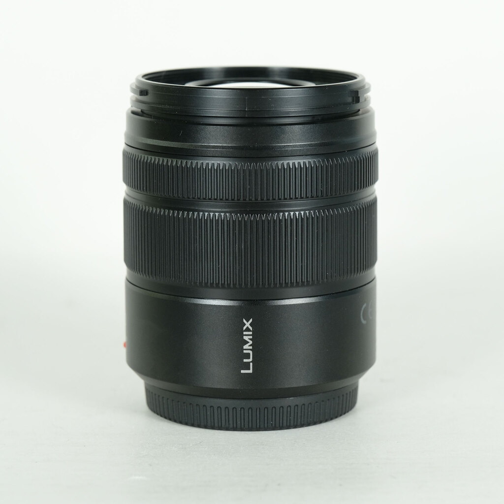 Panasonic LUMIX G VARIO 45-150mm / F4.0-5.6 ASPH. / MEGA O.I.S.の