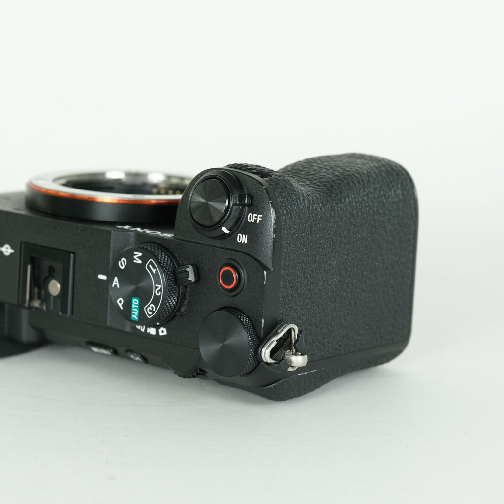 SONY α7C II(ILCE-7CM2) SONY α7C II(ILCE-7CM2)