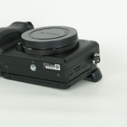 SONY α6400（ILCE-6400）