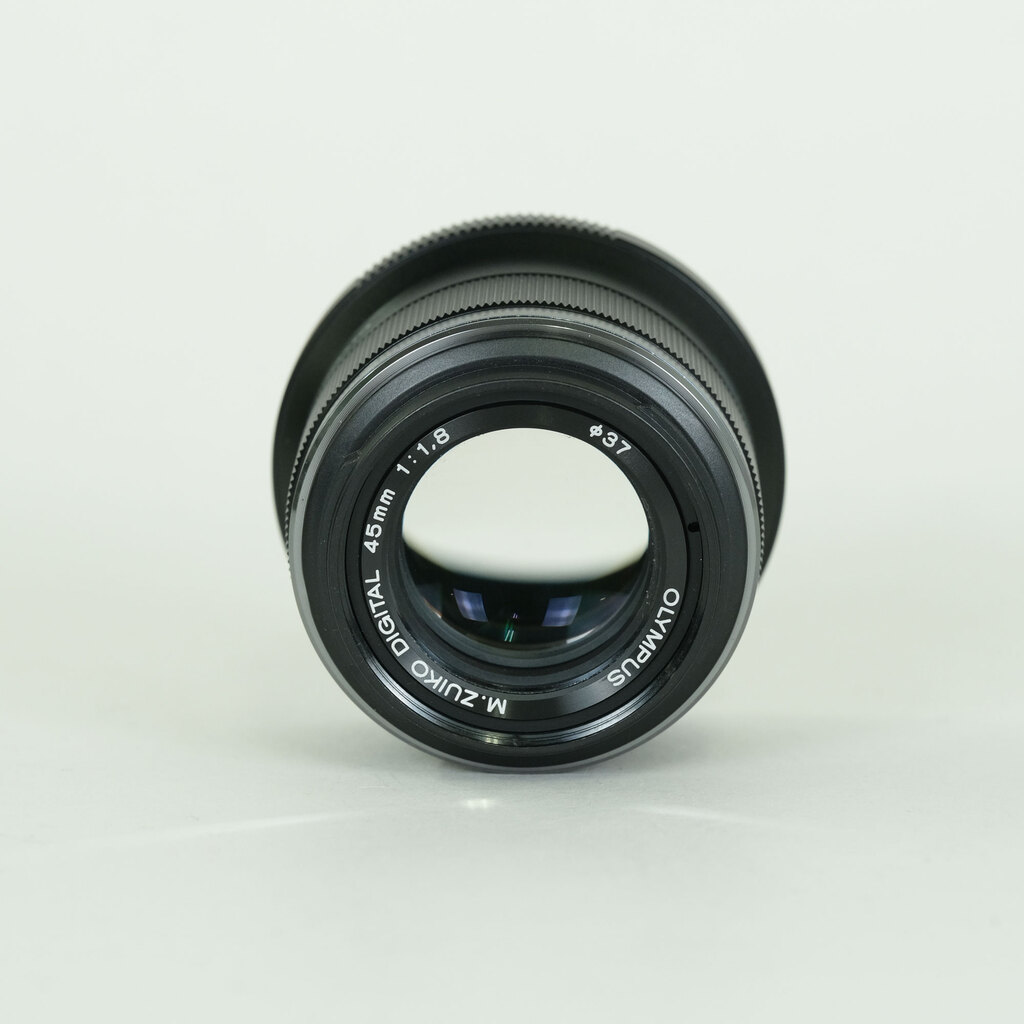 OLYMPUS M.ZUIKO DIGITAL 45mm F1.8