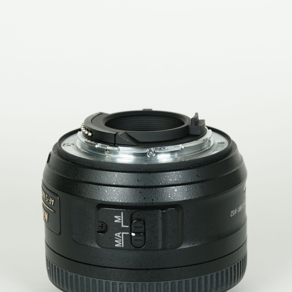 Nikon AF-S DX NIKKOR 35mm f/1.8G