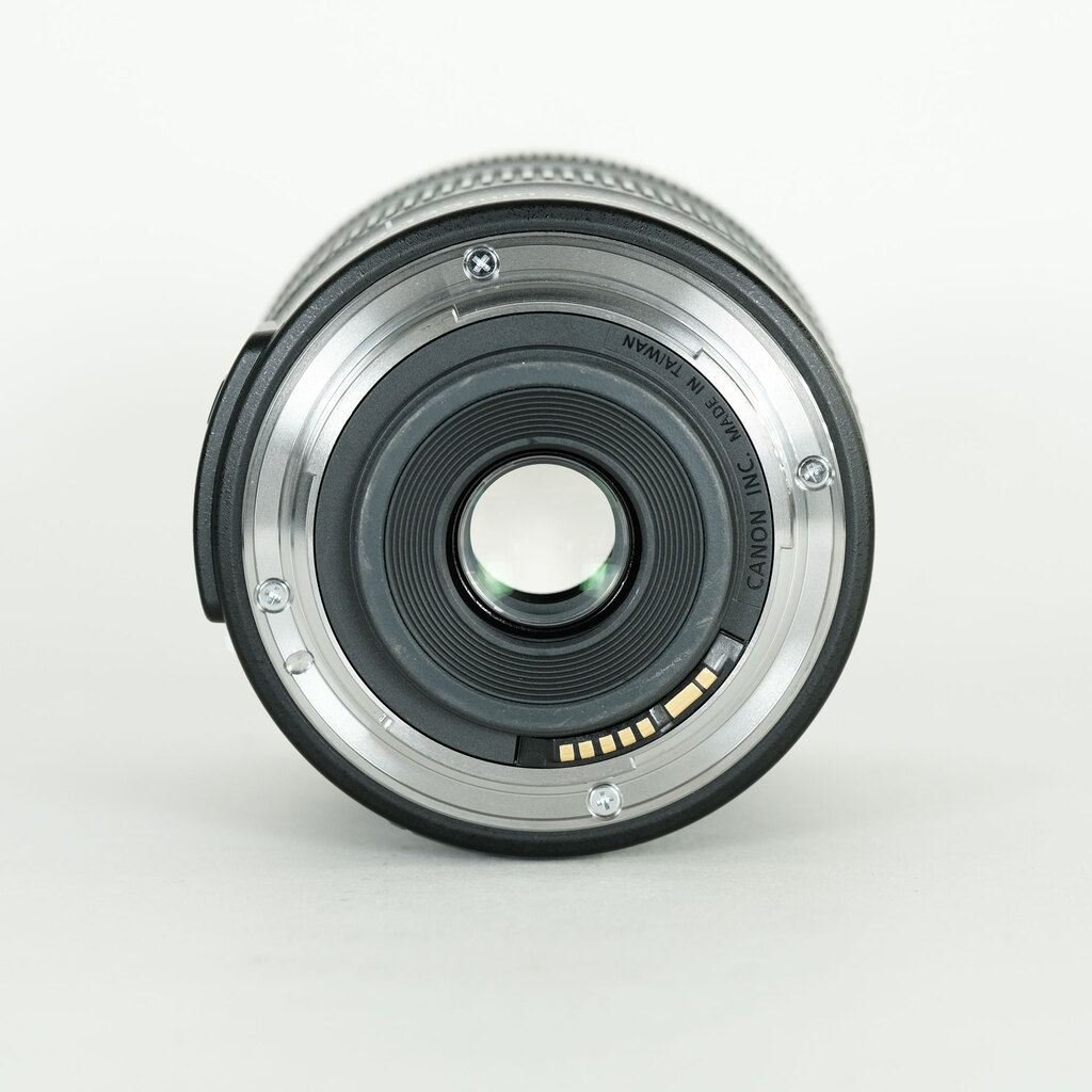 Canon EF-S18-135mm F3.5-5.6 IS STM