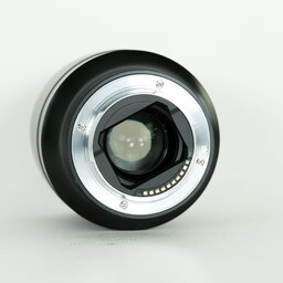 TOKINA atx-m 85mm F1.8 FE