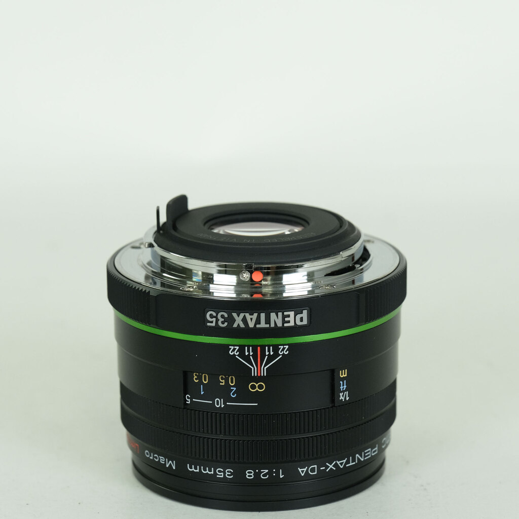 PENTAX smc PENTAX-DA 35mm F2.8 Macro Limited