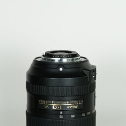 Nikon AF-S DX NIKKOR 18-300mm f/3.5-6.3G ED VR