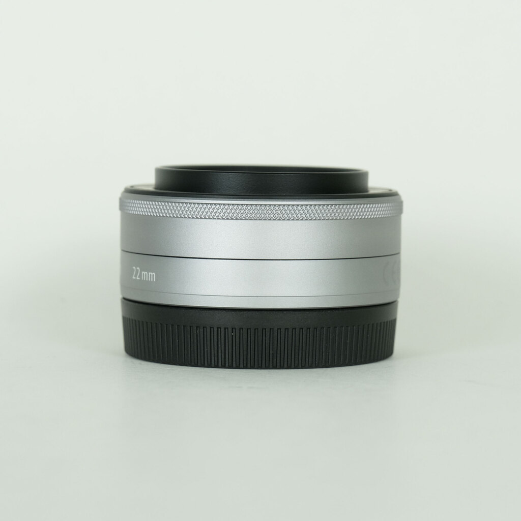 Canon EF-M22mm F2 STMの出品 | ONE SCENE（ワンシーン）