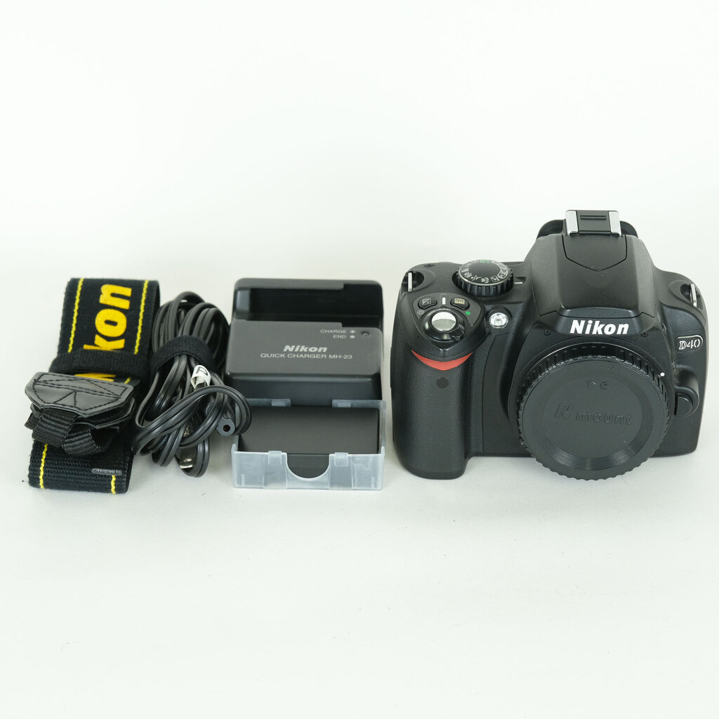Nikon D40 ブラックボディ