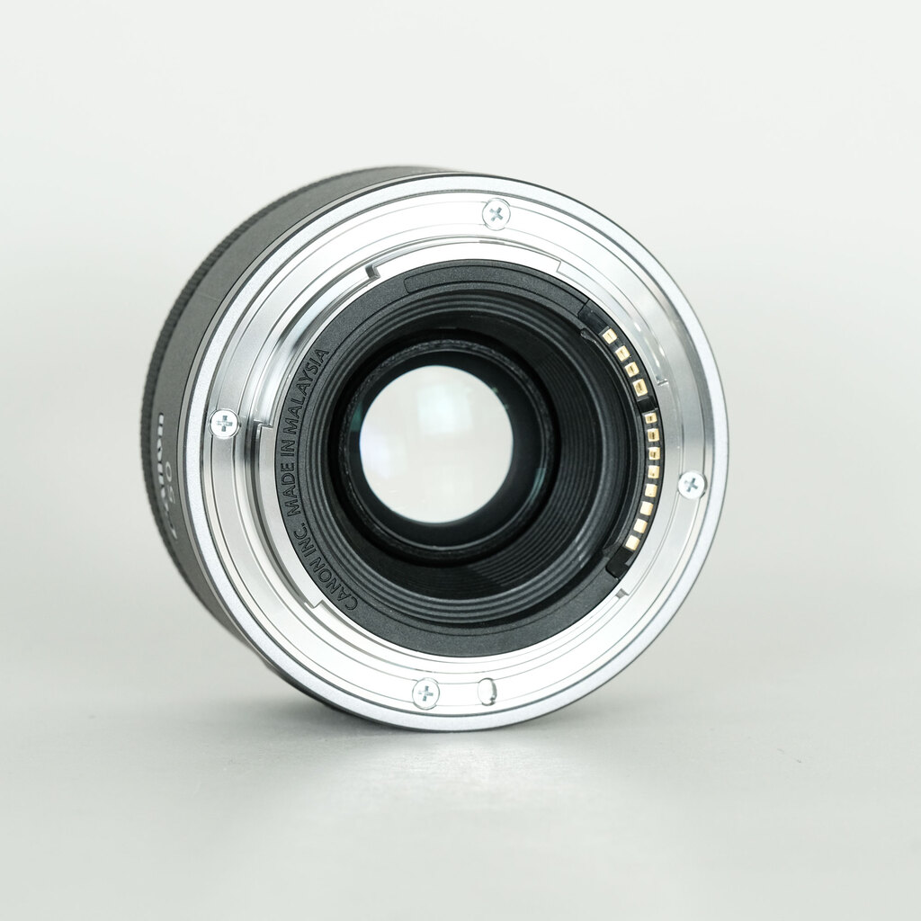 Canon RF50mm F1.8 STM