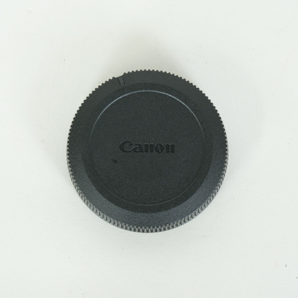 Canon RF50mm F1.8 STM